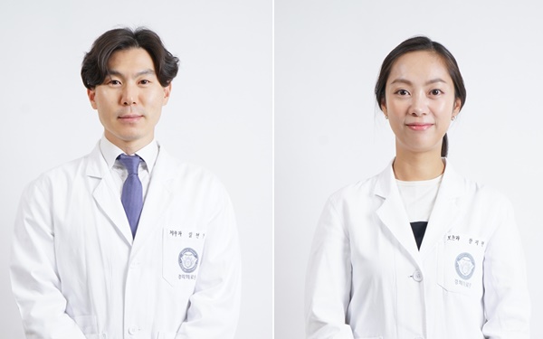 치주과 임현창(좌), 보존과 장지현 교수